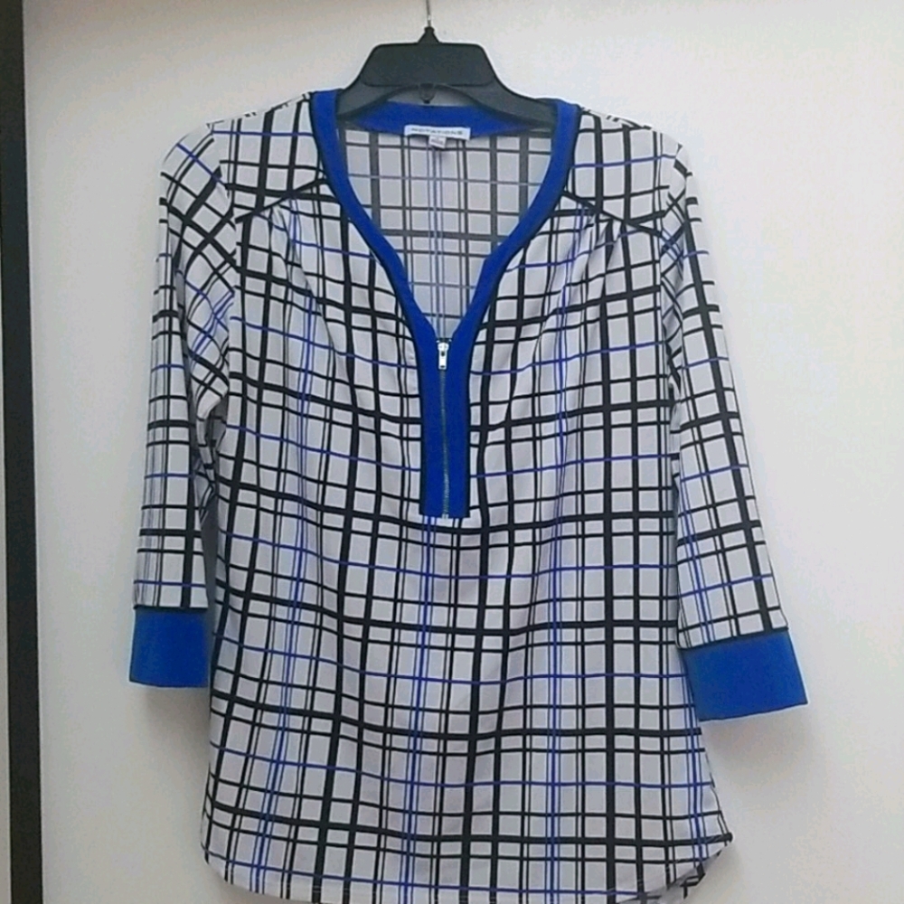 Beautiful Notations blouse